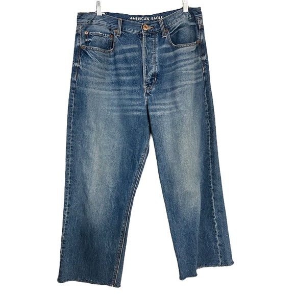 American Eagle 90's Boyfriend Wide Leg Cropped Rough Hem Sz 12S EUC - Picture 1 of 11